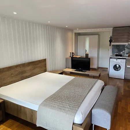 1 Bedroom Oslo, Garden, Terrace, Free Parking, 아파트 오슬로