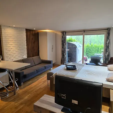 1 Bedroom Oslo, Garden, Terrace, Free Parking, 아파트 오슬로